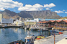 Table Mountain Cape Town South Africa. You can be there with a twin centre safari holiday South Africa